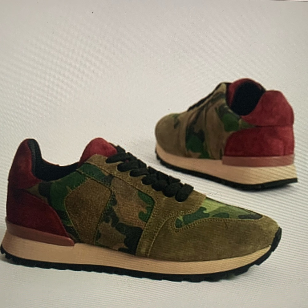 Steve Madden Camo shoe